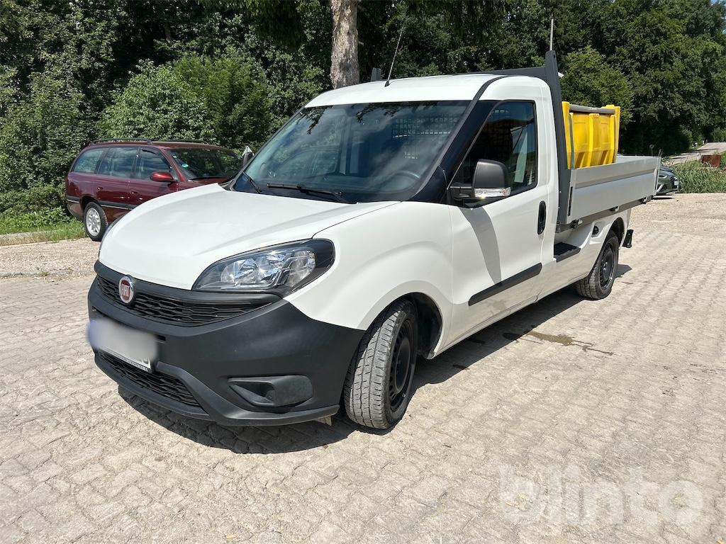 Fiat Doblo Work Up (2022) - Autre matériel: photos 1 Fiat Doblo Work Up (2022) - Autre matériel: photos 1