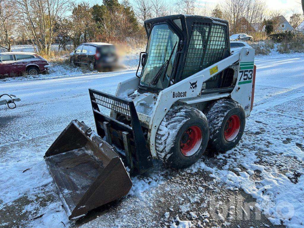 Bobcat 753 & Redskap - Mini chargeuse: photos 1 Bobcat 753 & Redskap - Mini chargeuse: photos 1