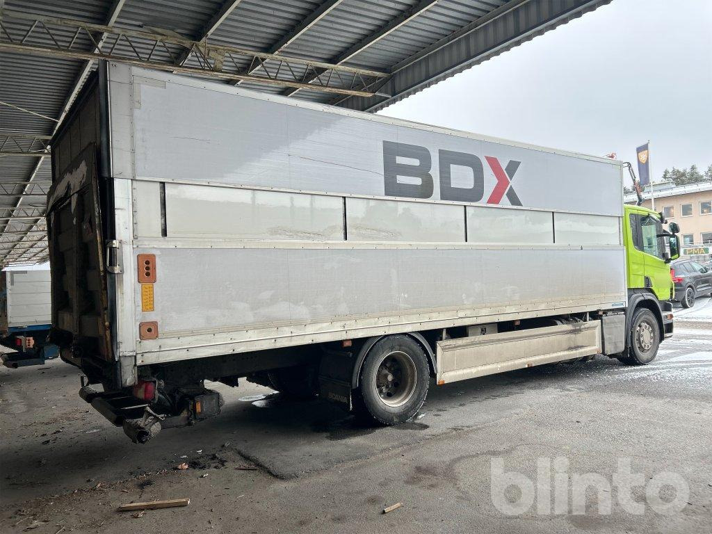 SCANIA P280DB4X2MLB med höj och sänkbart skåp - Camion: photos 5 SCANIA P280DB4X2MLB med höj och sänkbart skåp - Camion: photos 5