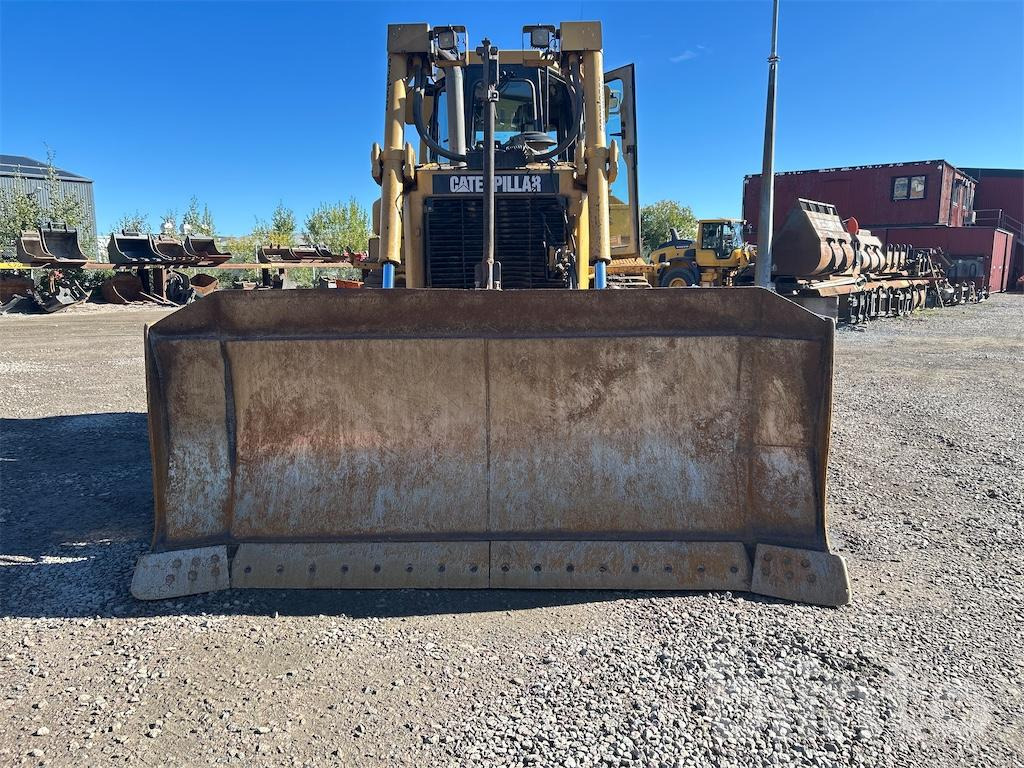 Caterpillar D6R XL Series II - Bulldozer: photos 2 Caterpillar D6R XL Series II - Bulldozer: photos 2