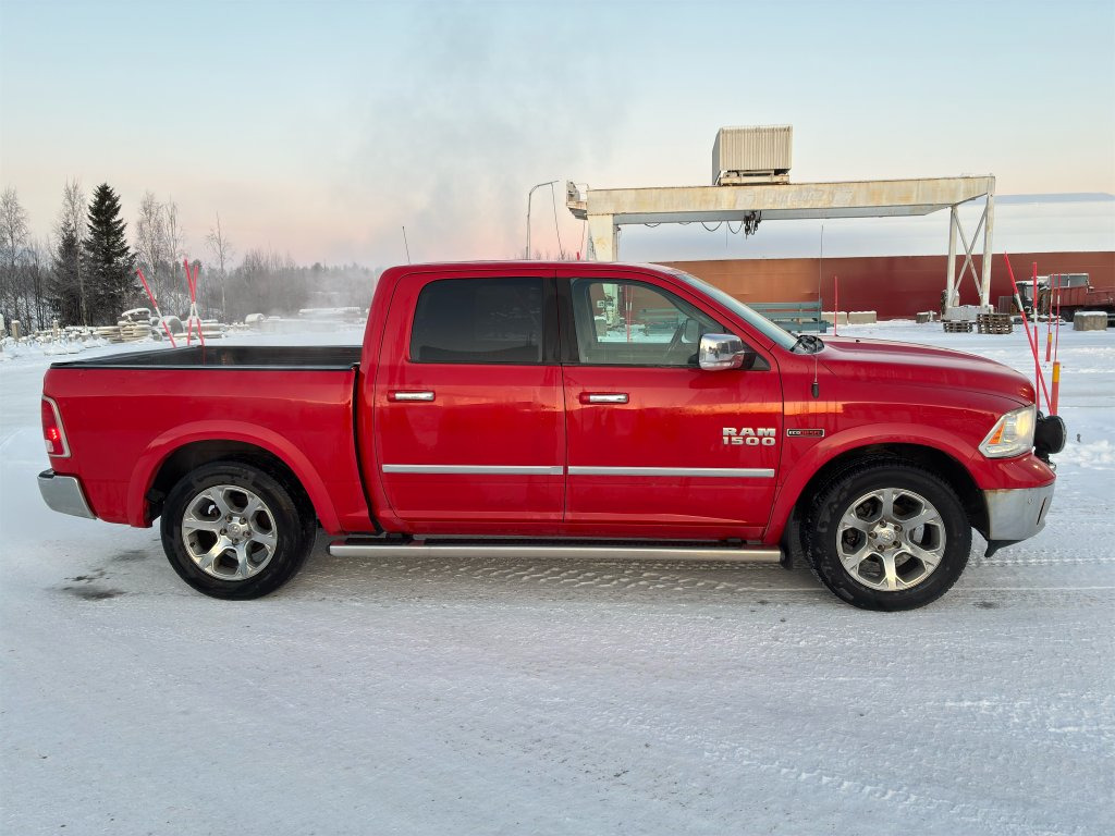 DODGE RAM 1500 - Pick-up: photos 4 DODGE RAM 1500 - Pick-up: photos 4