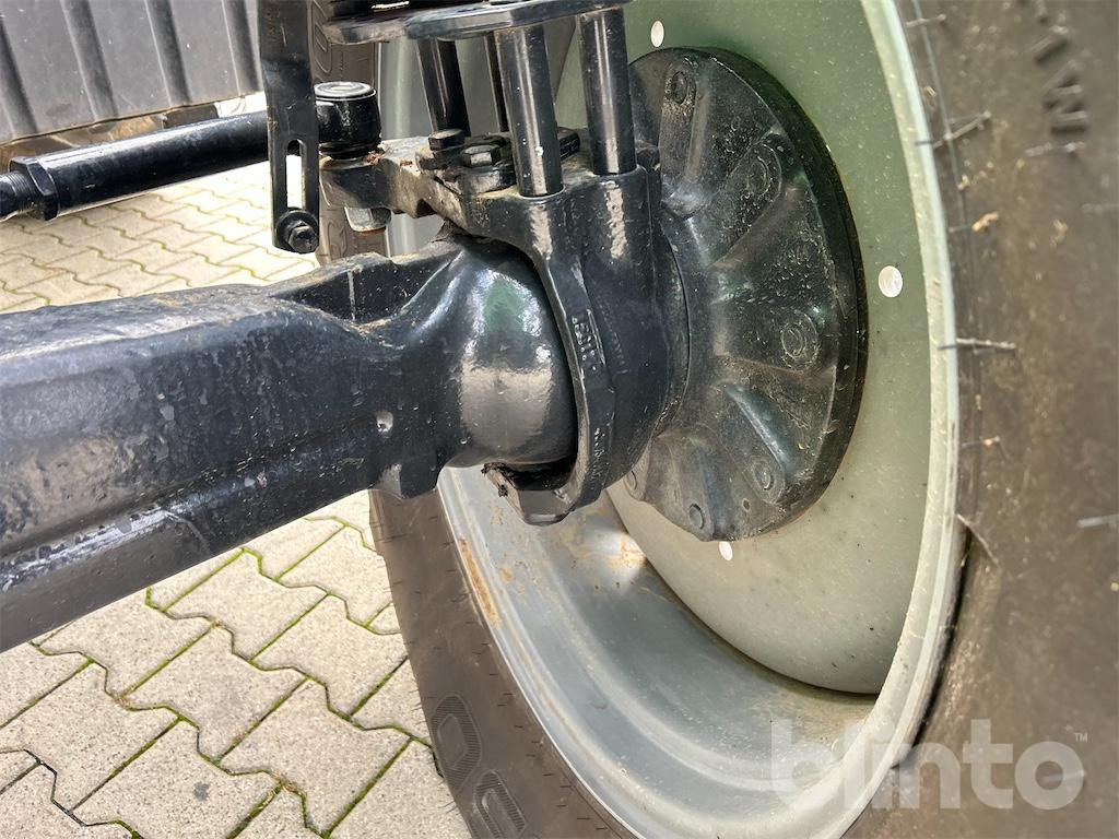 Tracteur agricole Deutz-Fahr 6165: photos 26