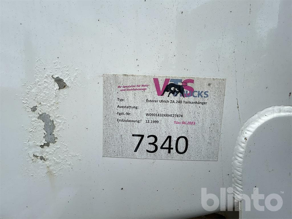 Esterer Ulrich TA.240 - Remorque citerne: photos 5 Esterer Ulrich TA.240 - Remorque citerne: photos 5
