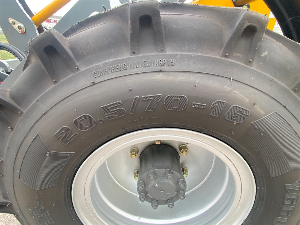 Chargeuse sur pneus Everun ER412 PRO: photos 14 Chargeuse sur pneus Everun ER412 PRO: photos 14