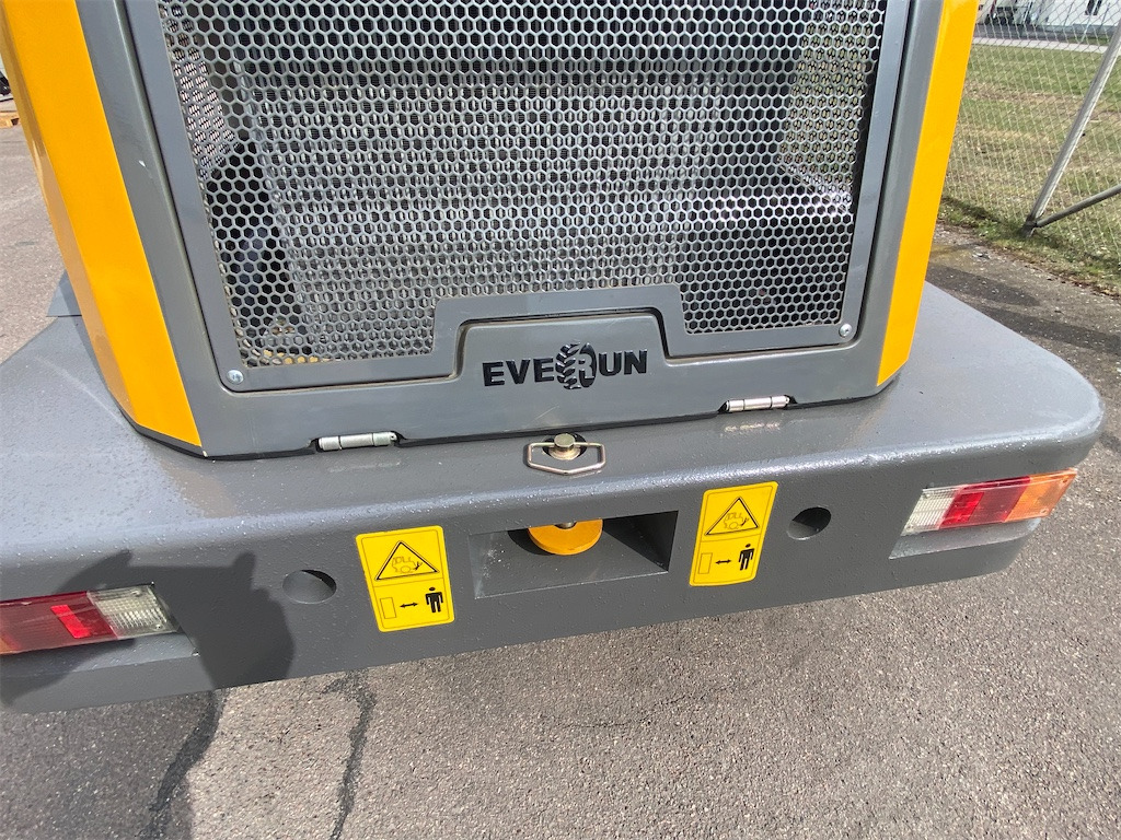 Chargeuse sur pneus Everun ER412 PRO: photos 26 Chargeuse sur pneus Everun ER412 PRO: photos 26