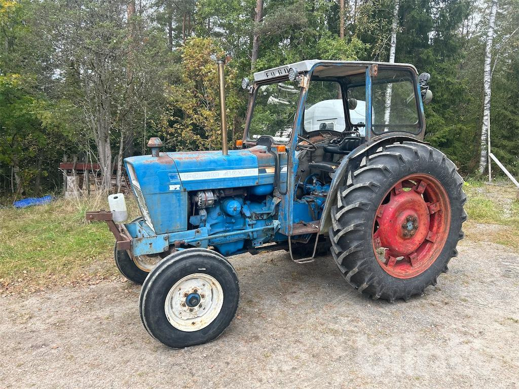 FORD 4000 - Tracteur agricole: photos 1 FORD 4000 - Tracteur agricole: photos 1