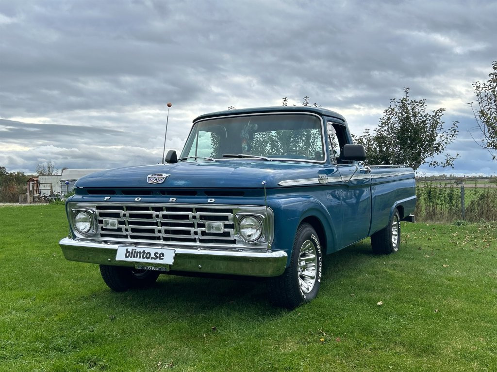 FORD PICKUP - Voiture: photos 1 FORD PICKUP - Voiture: photos 1