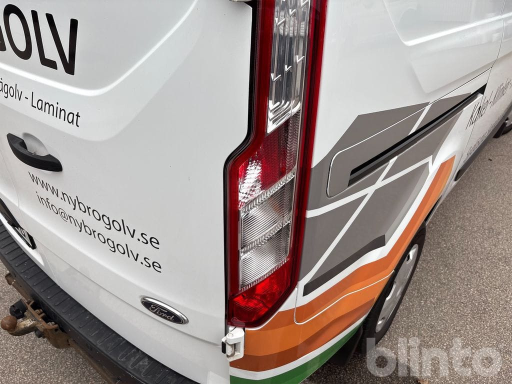 Fourgon utilitaire FORD Transit Custom: photos 16