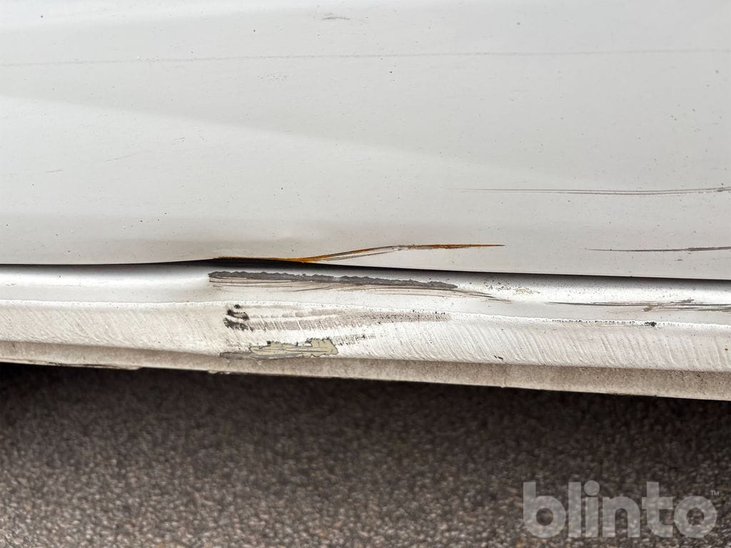 Fourgon utilitaire FORD Transit Custom: photos 22