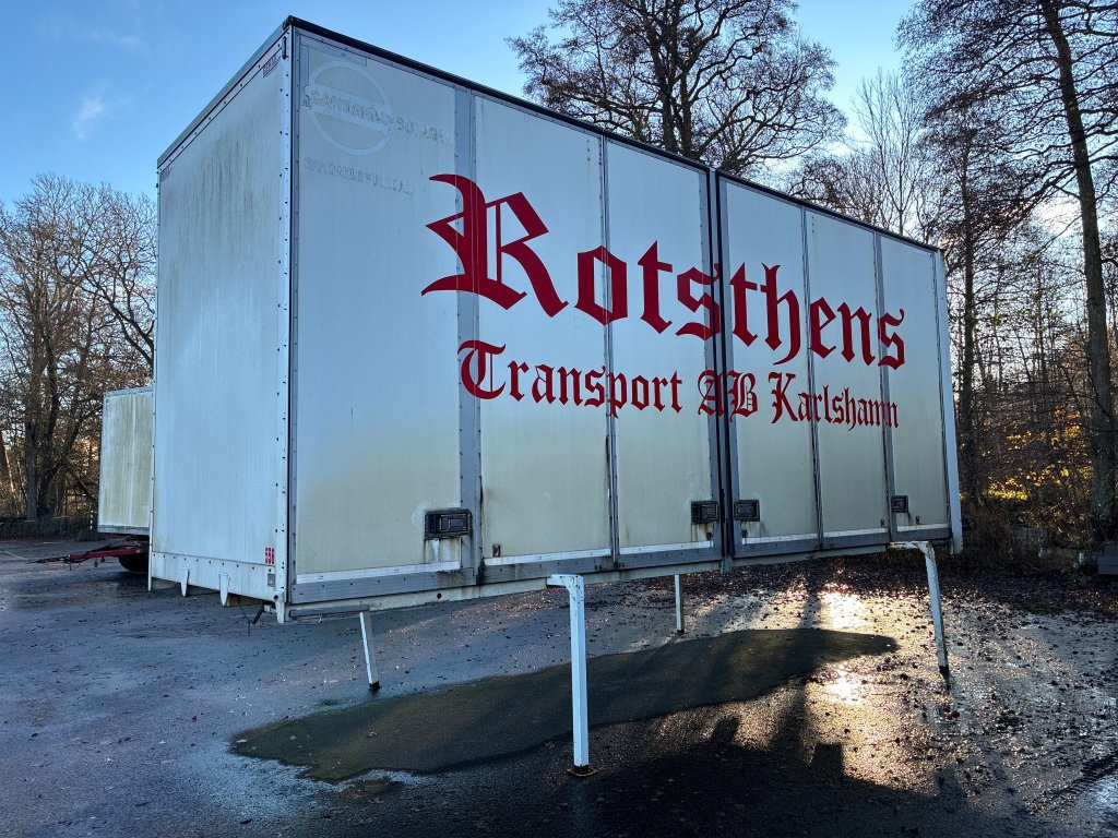 Geab - Carrosserie fourgon: photos 1 Geab - Carrosserie fourgon: photos 1