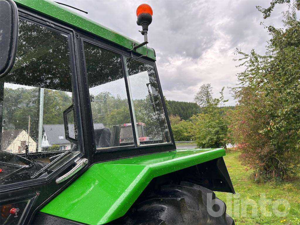 Tracteur agricole John Deere 2140: photos 32