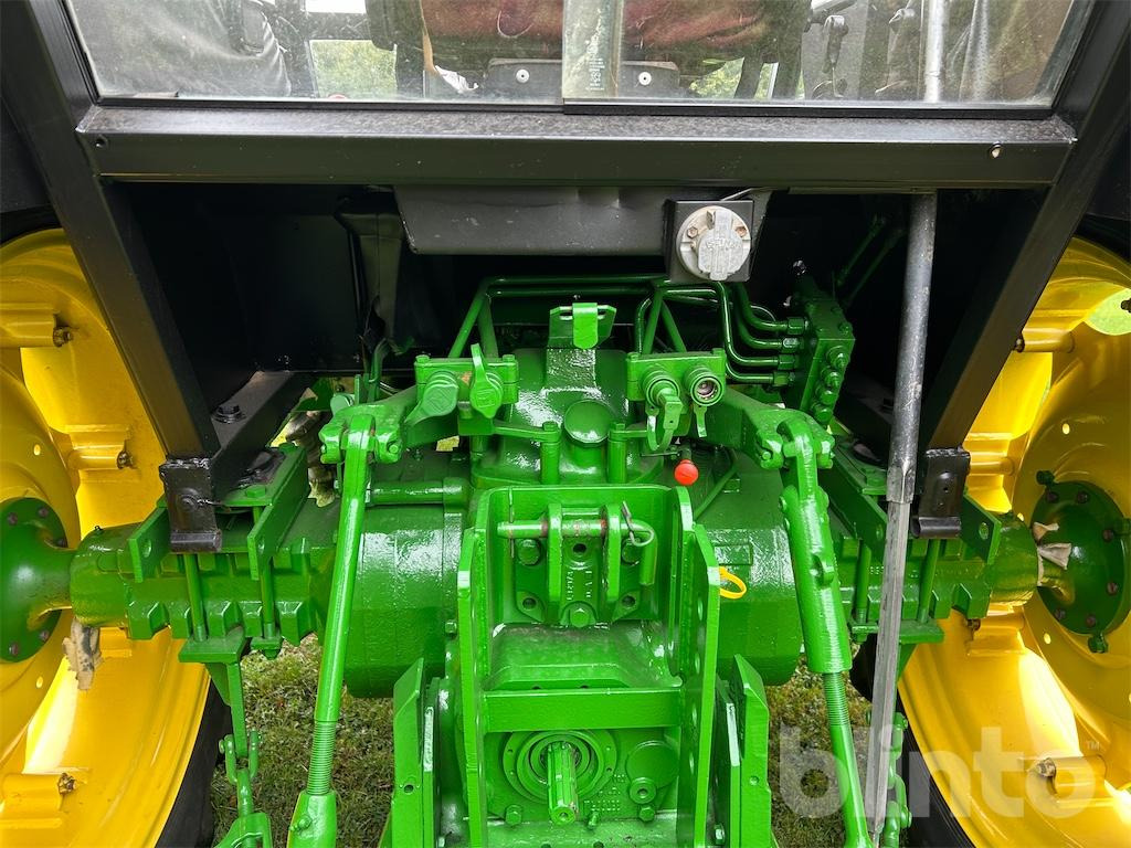 Tracteur agricole John Deere 2140: photos 40