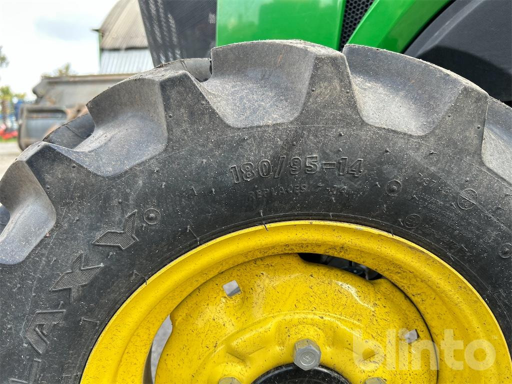 Tracteur agricole John Deere 3038E (Neufahrzeug, Bj. 2025): photos 36