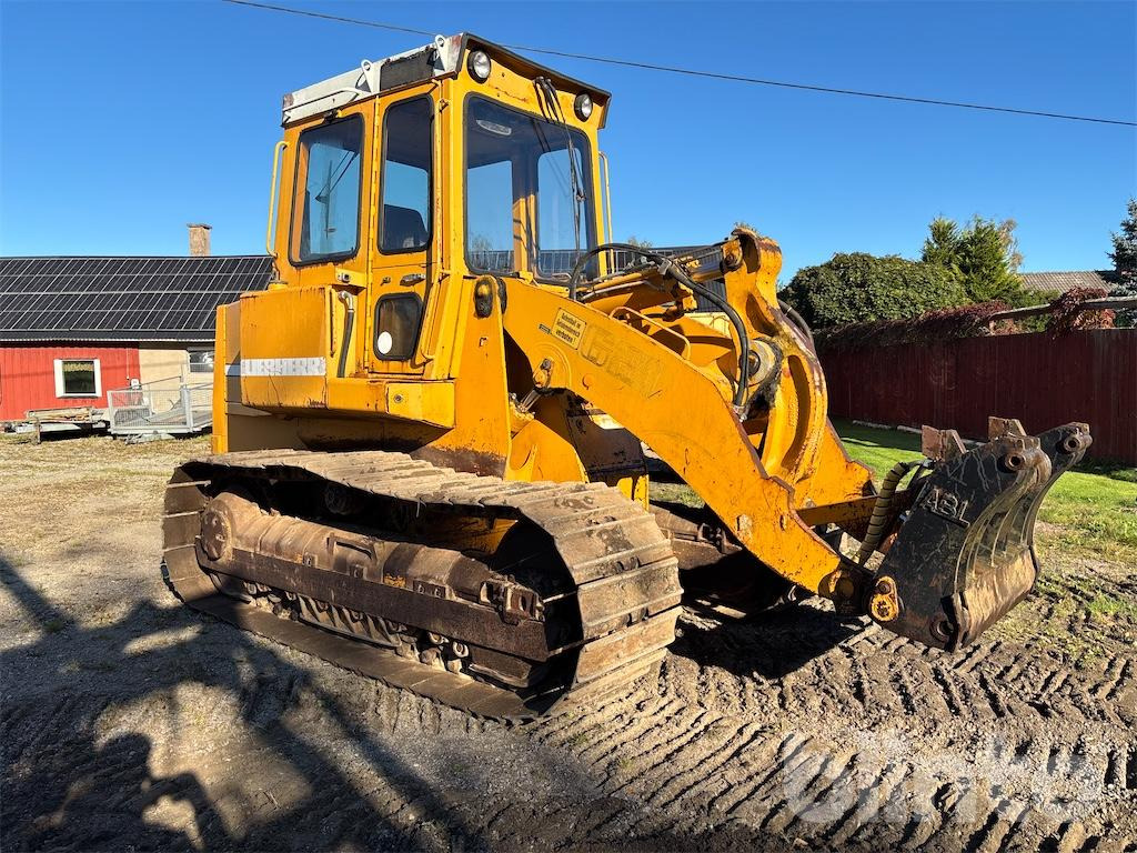 Liebherr 621 - Chargeuse sur chenilles: photos 1 Liebherr 621 - Chargeuse sur chenilles: photos 1