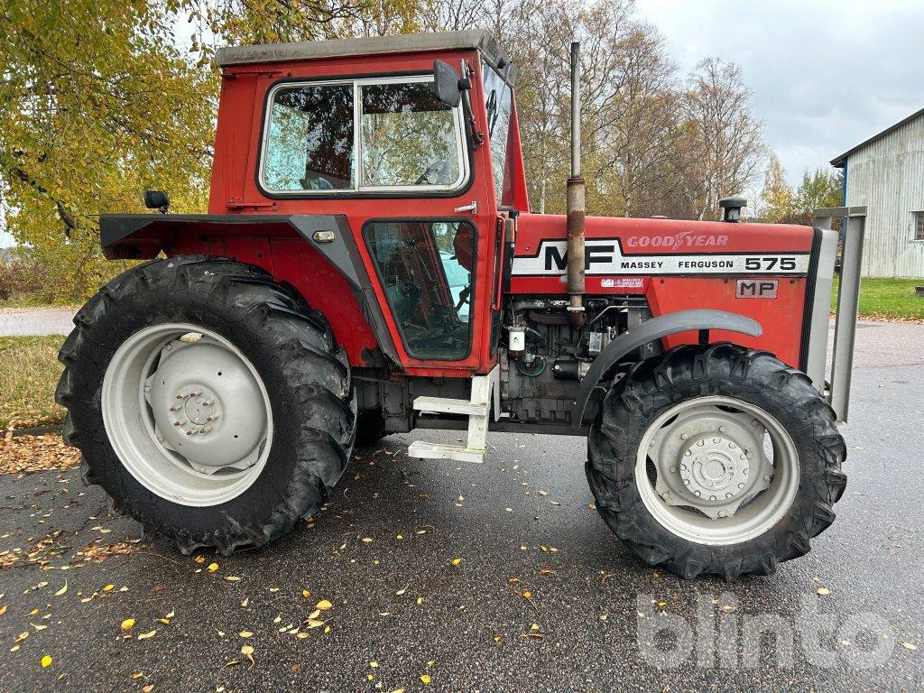 MASSEY-FERGUSON 575 4WD - Tracteur agricole: photos 4 MASSEY-FERGUSON 575 4WD - Tracteur agricole: photos 4