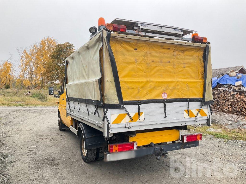 MERCEDES-BENZ 413 CDI - Utilitaire rideaux coulissants (PLSC), Utilitaire double cabine: photos 3 MERCEDES-BENZ 413 CDI - Utilitaire rideaux coulissants (PLSC), Utilitaire double cabine: photos 3