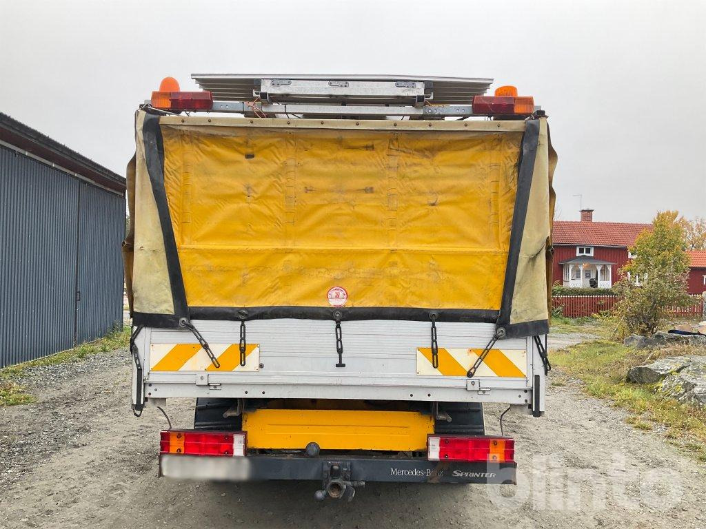 MERCEDES-BENZ 413 CDI - Utilitaire rideaux coulissants (PLSC), Utilitaire double cabine: photos 5 MERCEDES-BENZ 413 CDI - Utilitaire rideaux coulissants (PLSC), Utilitaire double cabine: photos 5