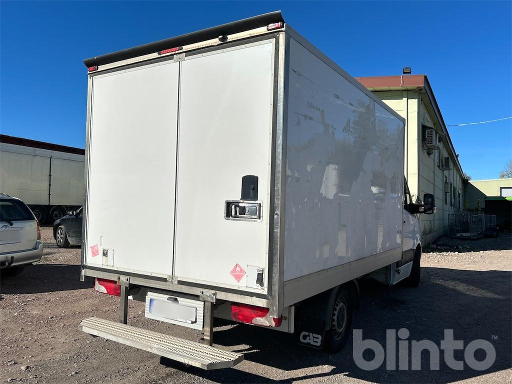 MERCEDES-BENZ - Utilitaire frigorifique: photos 5 MERCEDES-BENZ - Utilitaire frigorifique: photos 5