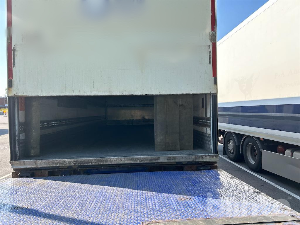 Camion fourgon MERCEDES-BENZ: photos 10