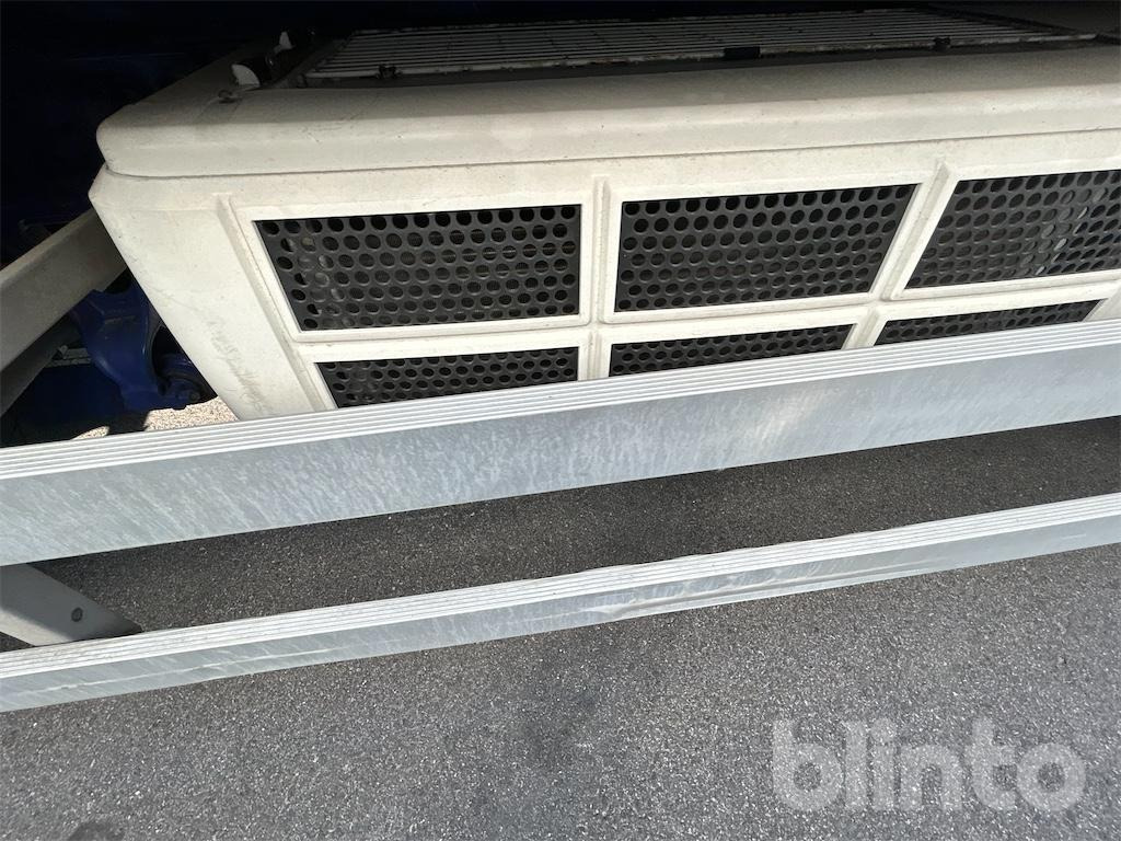 Camion fourgon MERCEDES-BENZ: photos 38