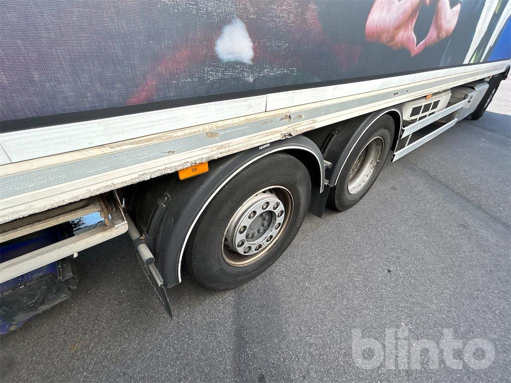 Camion fourgon MERCEDES-BENZ: photos 47