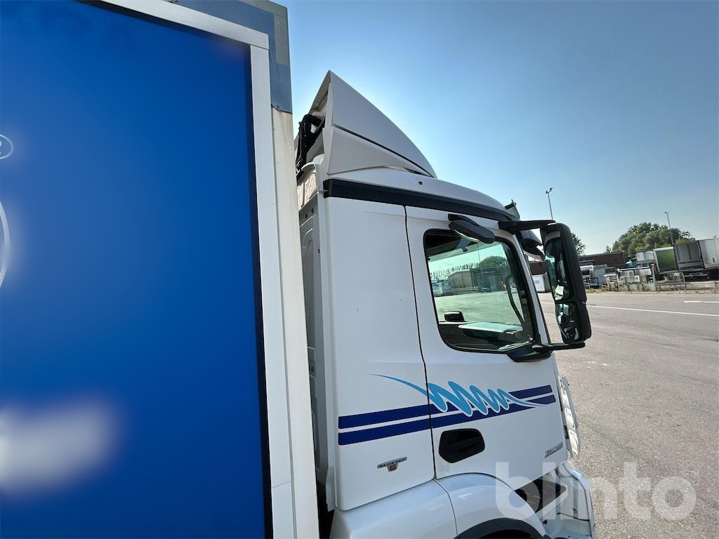 Camion fourgon MERCEDES-BENZ: photos 29