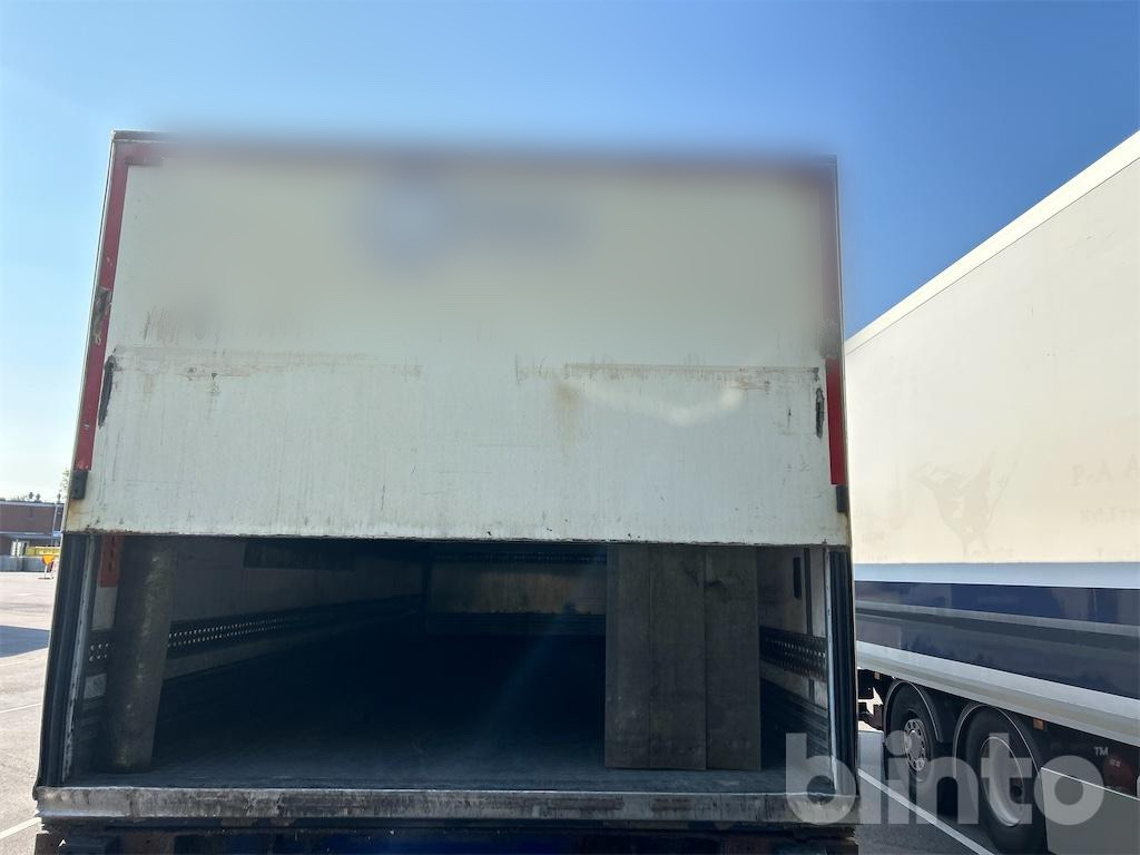 Camion fourgon MERCEDES-BENZ: photos 9