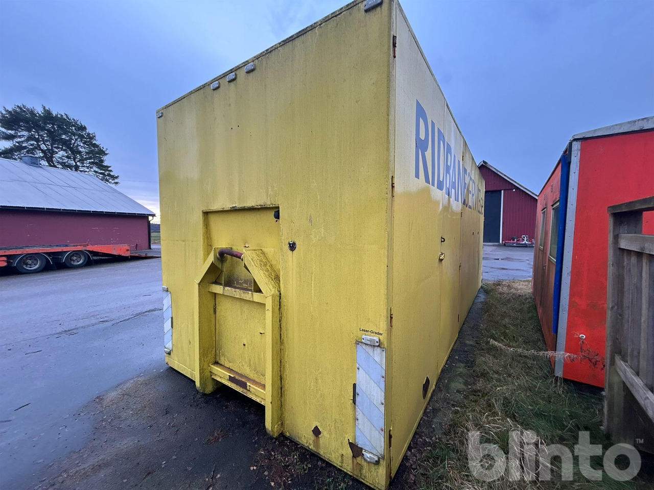 Okänt 50m2 - Benne ampliroll: photos 4 Okänt 50m2 - Benne ampliroll: photos 4