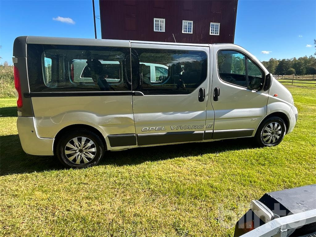 Opel Vivaro 2.0CDT - Minibus, Transport de personnes: photos 4 Opel Vivaro 2.0CDT - Minibus, Transport de personnes: photos 4
