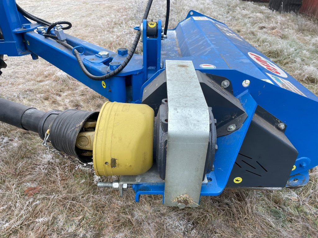 Osma DHL190 - Broyeur d'accotement: photos 3 Osma DHL190 - Broyeur d'accotement: photos 3