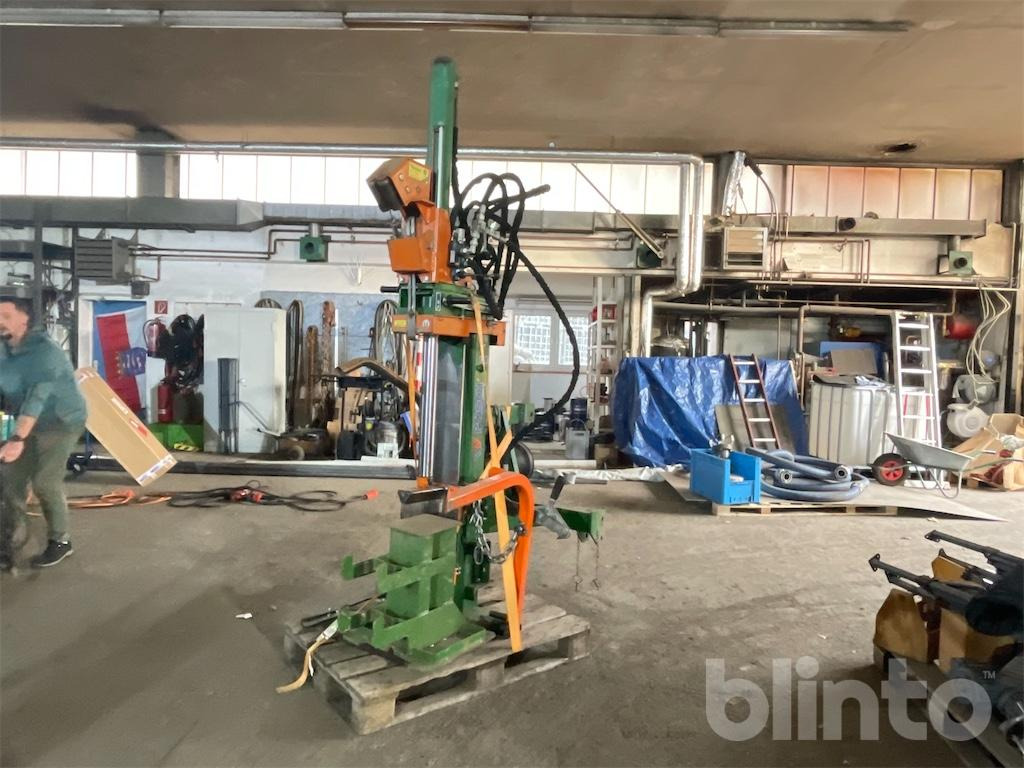 Posch HydroCombi 15T PZG - Fendeuse de bûches: photos 1 Posch HydroCombi 15T PZG - Fendeuse de bûches: photos 1