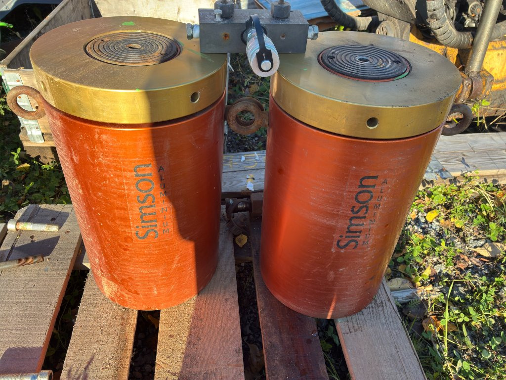 Simson Aluminium - Vérin hydraulique pour Engins de chantier: photos 4 Simson Aluminium - Vérin hydraulique pour Engins de chantier: photos 4