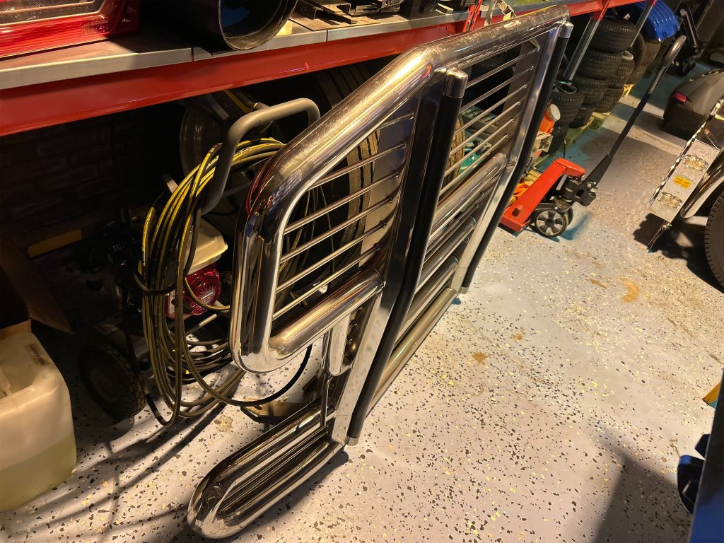 Till Scania lastbil - Carrosserie et extérieur pour Camion: photos 3 Till Scania lastbil - Carrosserie et extérieur pour Camion: photos 3