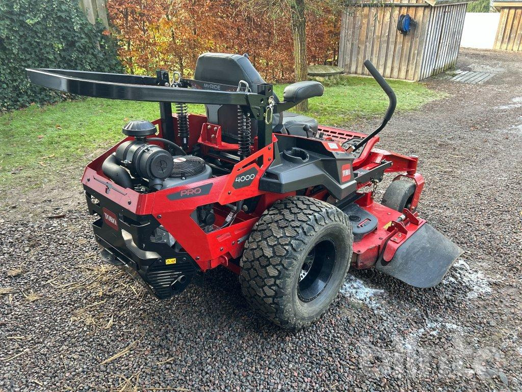 Toro PRO 4000 Z-Master - 125 h - Motofaucheuse: photos 5 Toro PRO 4000 Z-Master - 125 h - Motofaucheuse: photos 5