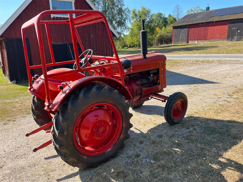 VOLVO 230 - Tracteur agricole: photos 4 VOLVO 230 - Tracteur agricole: photos 4