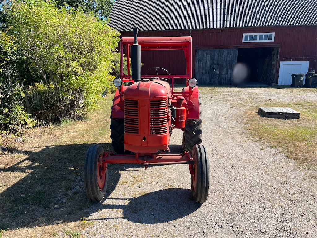 VOLVO 230 - Tracteur agricole: photos 2 VOLVO 230 - Tracteur agricole: photos 2