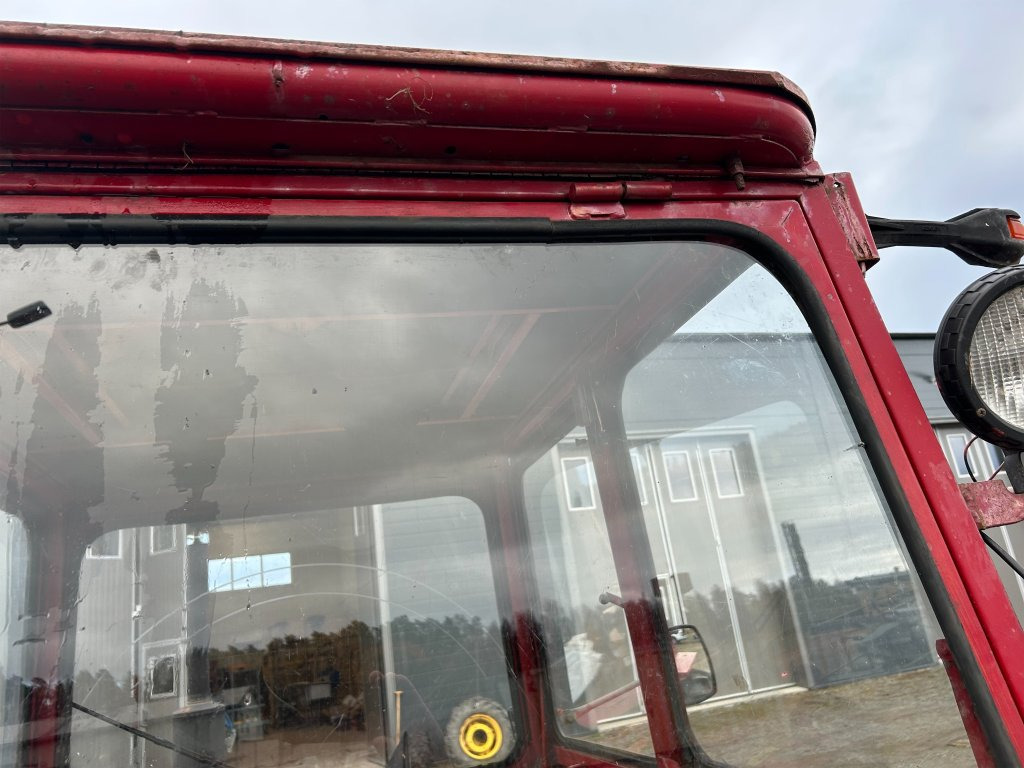 Tracteur agricole VOLVO-BM T 430: photos 37 Tracteur agricole VOLVO-BM T 430: photos 37