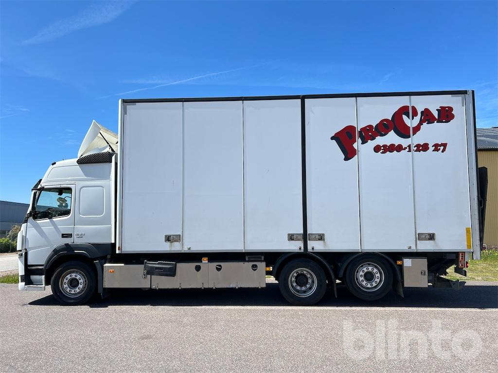 Camion fourgon VOLVO FM 460: photos 9