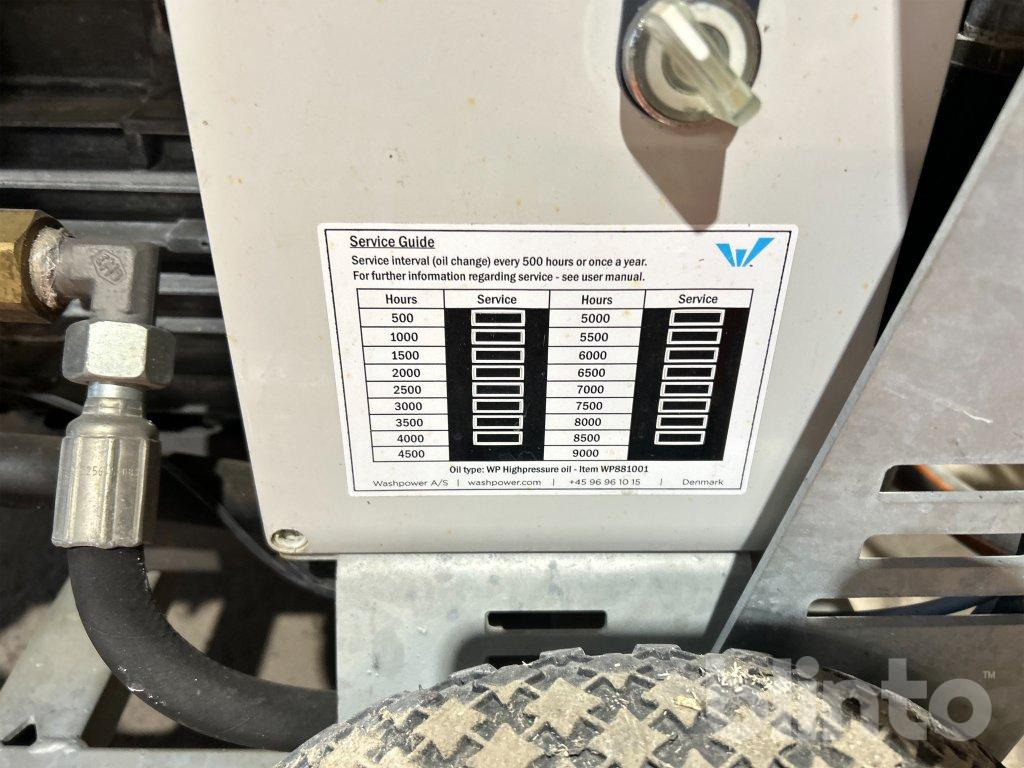 Machine de nettoyage Washpower Pro Cleanerx100 Batterimodell: photos 31 Machine de nettoyage Washpower Pro Cleanerx100 Batterimodell: photos 31