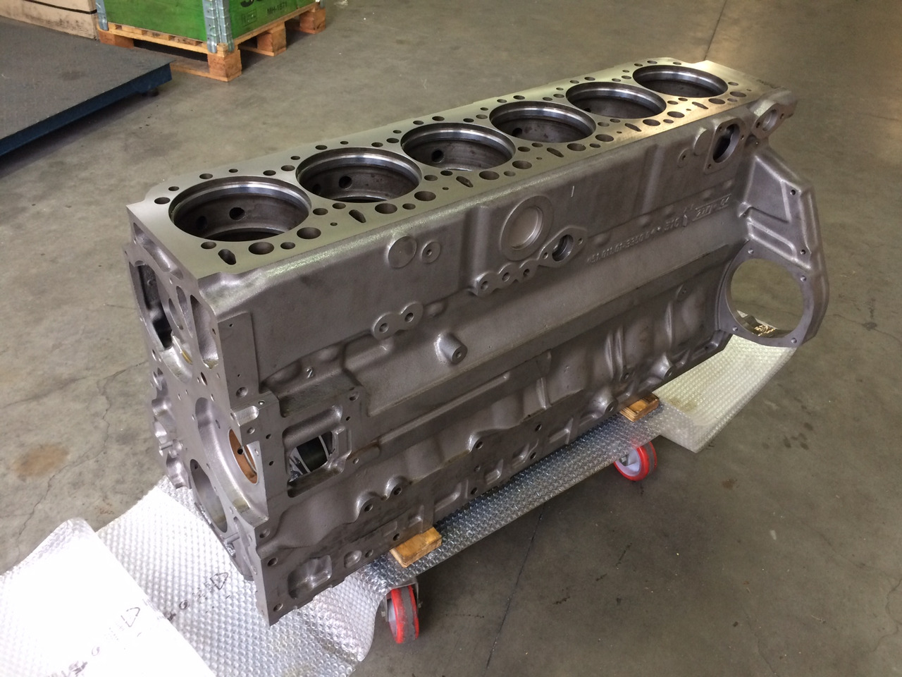 Carter pour Bus BASAMENTO MAN D2866 / D2876 / E2866 / E2876 - F2000 / BUS / INDUSTRIALI: photos 6 Carter pour Bus BASAMENTO MAN D2866 / D2876 / E2866 / E2876 - F2000 / BUS / INDUSTRIALI: photos 6