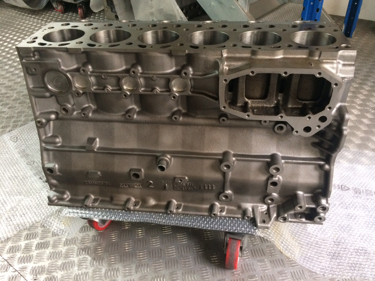 BASAMENTO MERCEDES OM906LA / OM906HLA - Carter: photos 5 BASAMENTO MERCEDES OM906LA / OM906HLA - Carter: photos 5