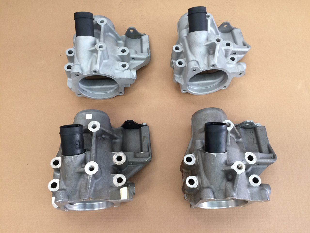 CARCASSA RIDUTTORE PER POMPA CARBURANTE ALTA PRESSIONE - MOTORI MAN D2066 / D2676 - Pompe à carburant pour Camion: photos 1 CARCASSA RIDUTTORE PER POMPA CARBURANTE ALTA PRESSIONE - MOTORI MAN D2066 / D2676 - Pompe à carburant pour Camion: photos 1