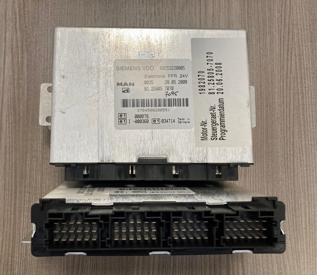 CENTRALINA FFR - MAN 81258057070 - SIEMENS VDO A2C53220805 - Bloc de gestion: photos 4 CENTRALINA FFR - MAN 81258057070 - SIEMENS VDO A2C53220805 - Bloc de gestion: photos 4