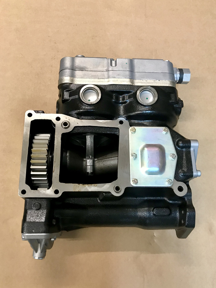 COMPRESSORE ARIA BICILINDRICO CON PRESA DI FORZA - MAN 51541007115 - KNORR LK4960 - Compresseur d'air: photos 5 COMPRESSORE ARIA BICILINDRICO CON PRESA DI FORZA - MAN 51541007115 - KNORR LK4960 - Compresseur d'air: photos 5