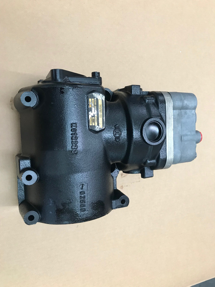 COMPRESSORE ARIA MONOCILINDRICO MAN 51541007121 - Compresseur d'air: photos 2 COMPRESSORE ARIA MONOCILINDRICO MAN 51541007121 - Compresseur d'air: photos 2