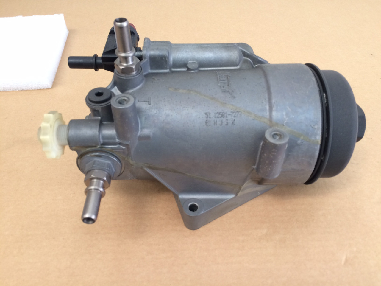 GRUPPO FILTRO CARBURANTE CON RISCALDAMENTO MAN - Filtre à carburant pour Camion: photos 4 GRUPPO FILTRO CARBURANTE CON RISCALDAMENTO MAN - Filtre à carburant pour Camion: photos 4