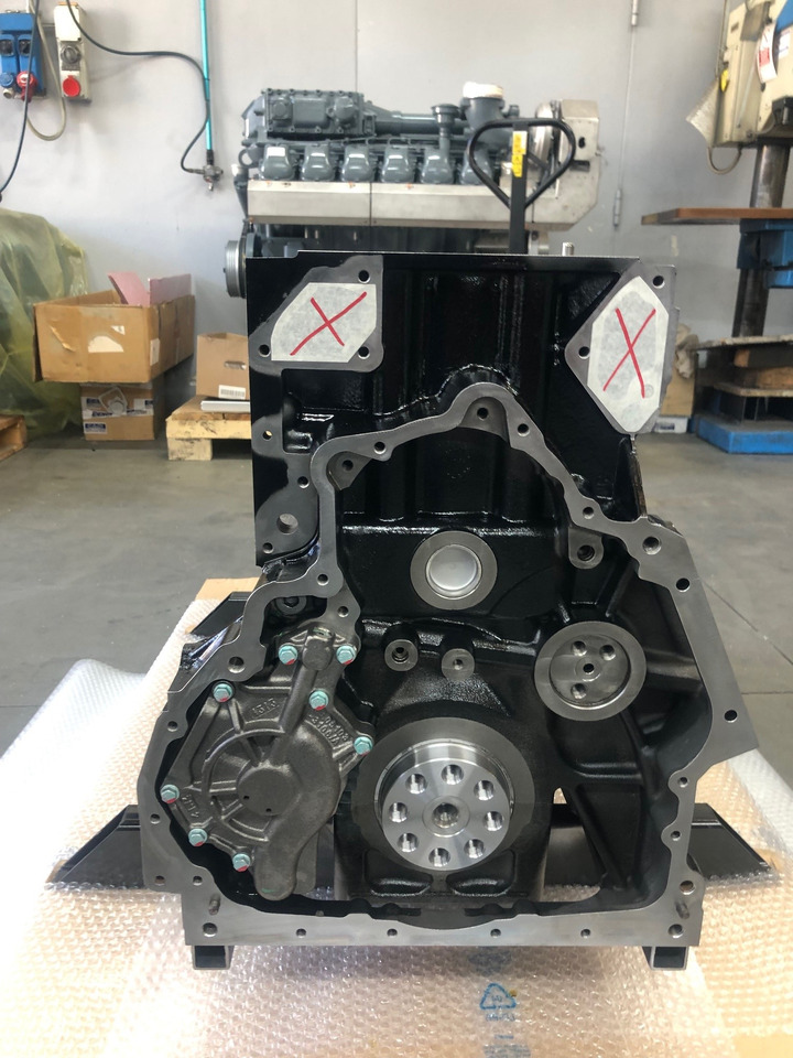 KIT BASAMENTO + ALBERO MOTORE - MAN D2676 EURO6C - Carter pour Camion: photos 1 KIT BASAMENTO + ALBERO MOTORE - MAN D2676 EURO6C - Carter pour Camion: photos 1