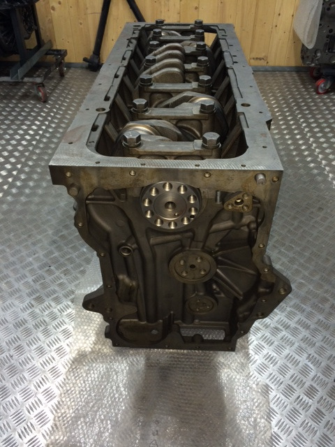 KIT BASAMENTO + ALBERO MOTORE MAN D2676 - Carter pour Camion: photos 5 KIT BASAMENTO + ALBERO MOTORE MAN D2676 - Carter pour Camion: photos 5