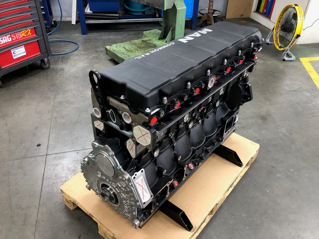 MOTORE ALLEGGERITO MAN D2676LOH35 / D2676 LOH35 - D2676LOH36 / D2676 LOH36 - D2676LOH37 / D2676 LOH37 (bus) - Moteur pour Bus: photos 2 MOTORE ALLEGGERITO MAN D2676LOH35 / D2676 LOH35 - D2676LOH36 / D2676 LOH36 - D2676LOH37 / D2676 LOH37 (bus) - Moteur pour Bus: photos 2