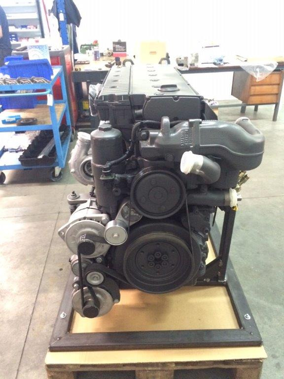 MOTORE COMPLETO MERCEDES OM906LA III/4 - Var. 906.961 BUS BMB - Moteur pour Bus: photos 3 MOTORE COMPLETO MERCEDES OM906LA III/4 - Var. 906.961 BUS BMB - Moteur pour Bus: photos 3